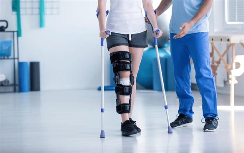 Choosing the Right Walking Crutch for Your Lifestyle