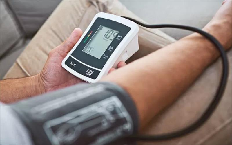  Blood Pressure Monitoring for People with Hypertension: Essential Tips